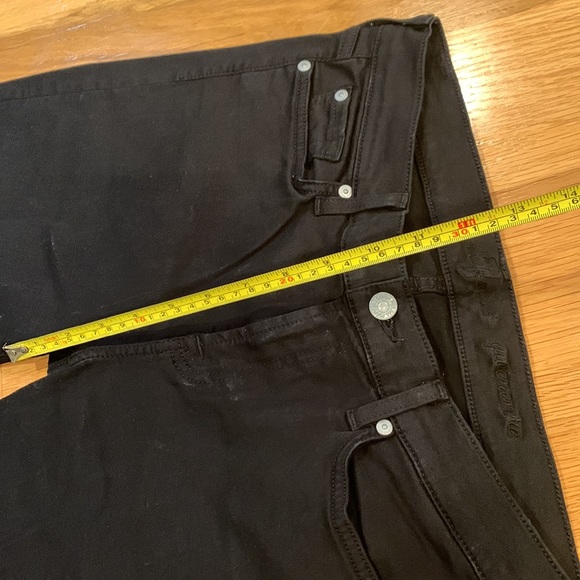 7 For All Mankind~Size 32 Black Denim Stretch Jeans ~ - Picture 12 of 12